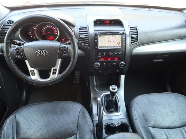 Kia Sorento  2.2 CRDi 