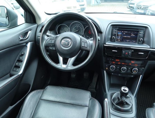 Mazda CX-5  2.2 Skyactiv-D Revolution