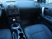 Nissan Qashqai  1.5 dCi 