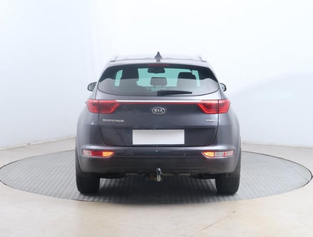 Kia Sportage  2.0 CRDi 