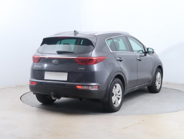 Kia Sportage  2.0 CRDi 