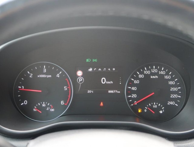 Kia Sportage  2.0 CRDi 