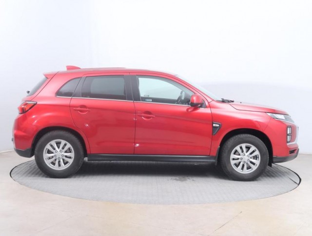Mitsubishi ASX  2.0 MIVEC 