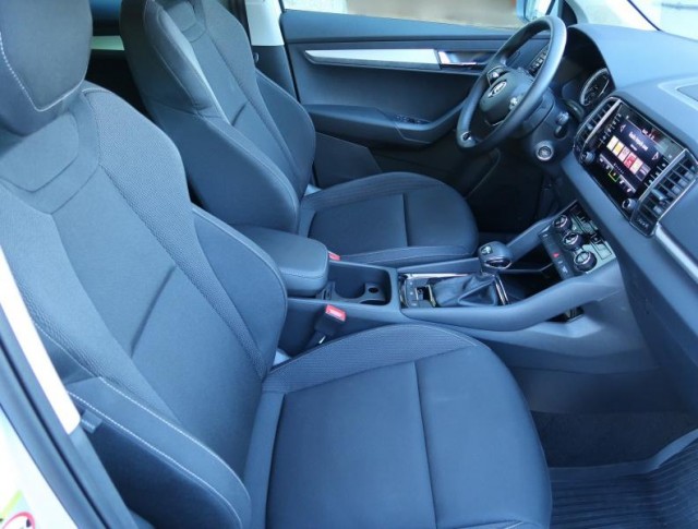 Škoda Karoq  1.5 TSI Ambition