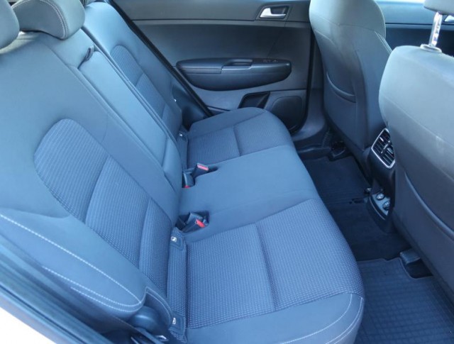 Kia Sportage  1.6 GDI 