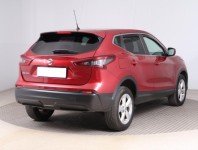 Nissan Qashqai  1.3 DIG-T 