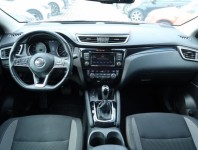 Nissan Qashqai  1.3 DIG-T 