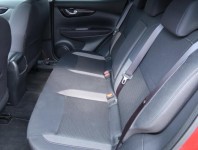Nissan Qashqai  1.3 DIG-T 