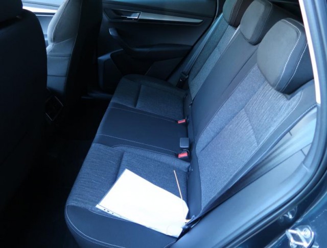 Škoda Karoq  1.5 TSI Style