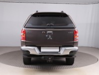 Mitsubishi L200  2.4 DI-D Comfort