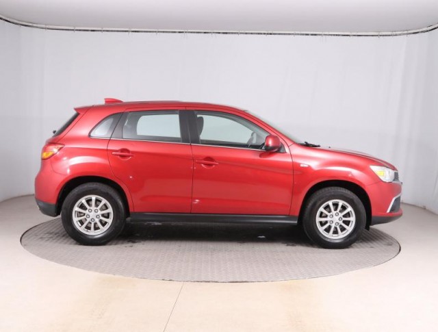Mitsubishi ASX  1.6 MIVEC 