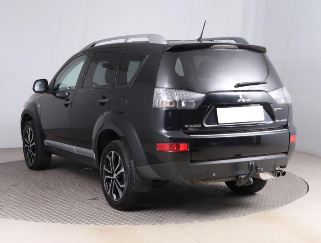 Mitsubishi Outlander  2.0 DI-D 