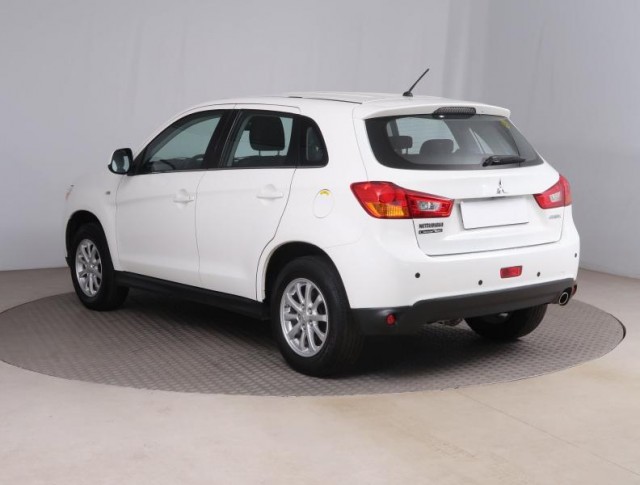 Mitsubishi ASX  1.6 MIVEC 
