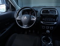 Mitsubishi ASX  1.6 MIVEC 
