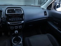 Mitsubishi ASX  1.6 MIVEC 