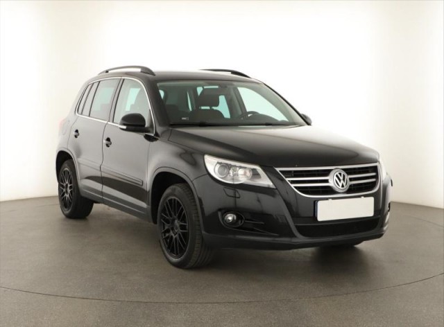 Volkswagen Tiguan  2.0 TDI 