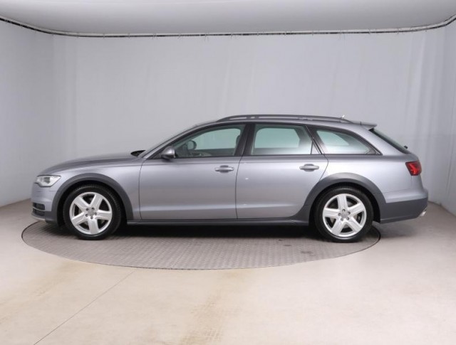 Audi A6 Allroad  3.0 TDI 