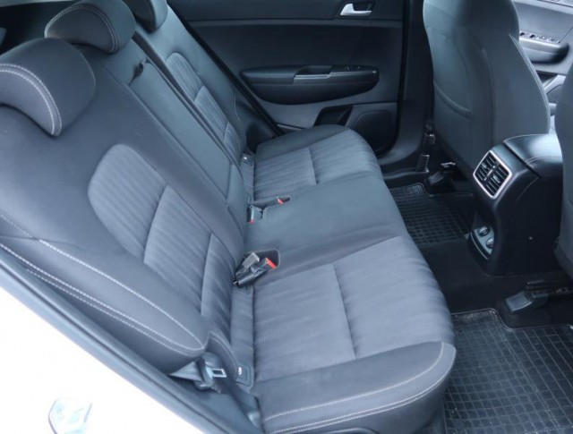 Kia Sportage  1.6 GDI 