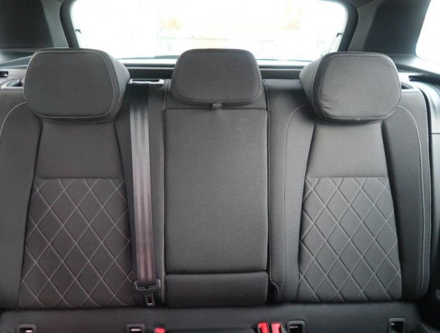 Škoda Karoq  1.5 TSI Sportline