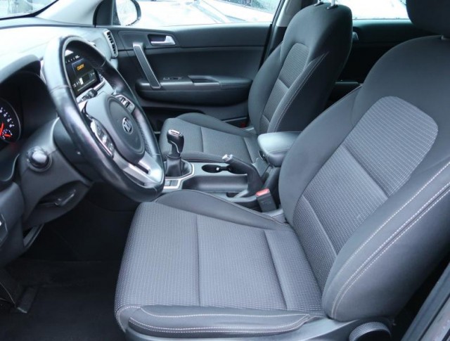 Kia Sportage  1.6 GDI Black Edition