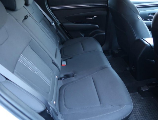 Hyundai Tucson  1.6 T-GDI 48V MHEV 