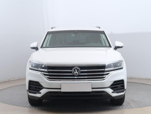 Volkswagen Touareg  3.0 TDI 