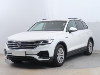 Volkswagen Touareg  3.0 TDI 