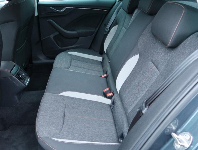 Škoda Kamiq  1.0 TSI Style