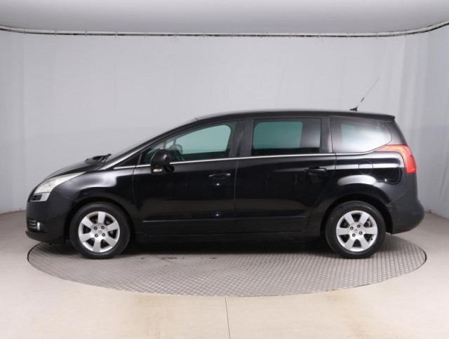 Peugeot 5008  1.6 HDi 