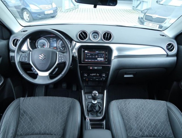 Suzuki Vitara  1.4 BoosterJet Elegance