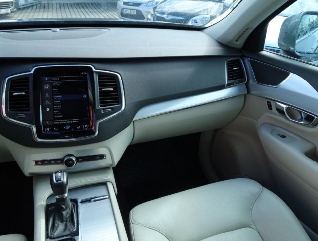 Volvo XC90  D5 AWD Executive