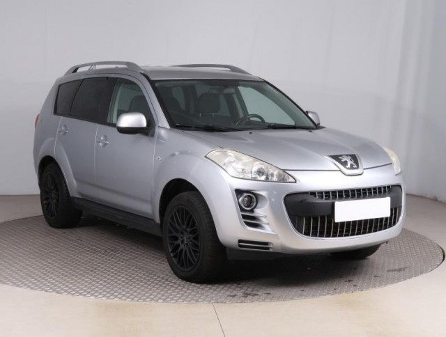 Peugeot 4007  2.2 HDI 