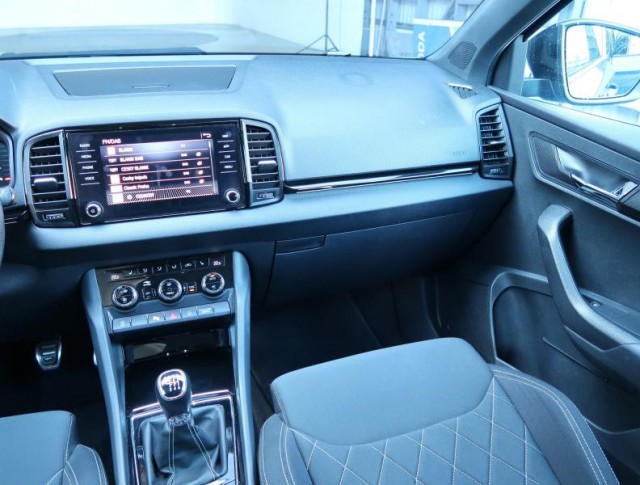 Škoda Karoq  1.5 TSI Sportline