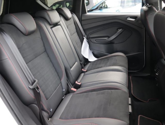 Ford Kuga  1.5 EcoBoost ST-Line