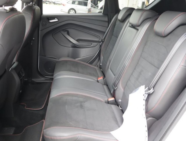 Ford Kuga  1.5 EcoBoost ST-Line