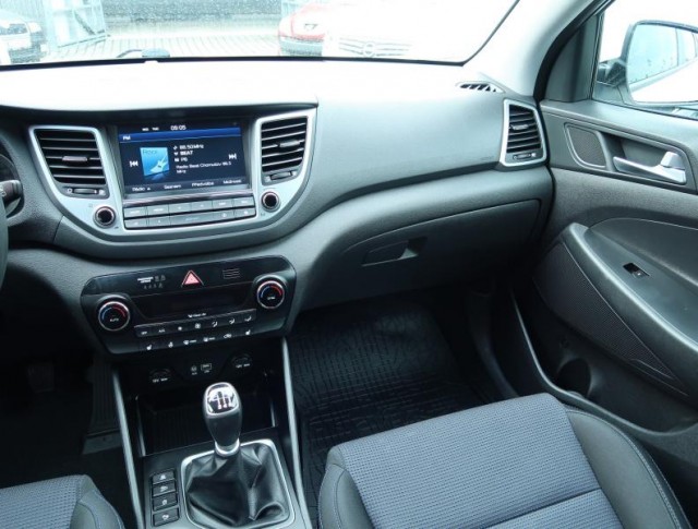 Hyundai Tucson  1.7 CRDi 