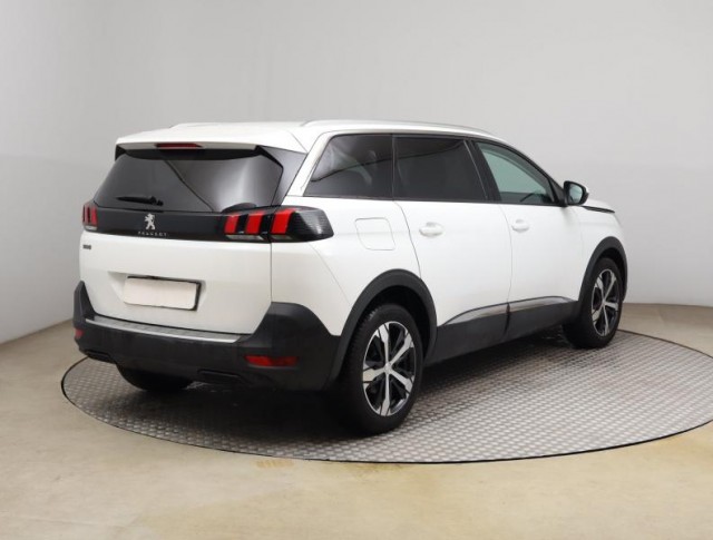 Peugeot 5008  PureTech 130 Allure