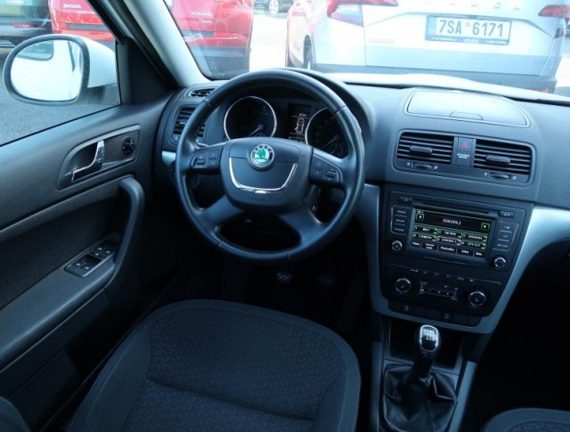 Škoda Yeti  1.2 TSI Elegance