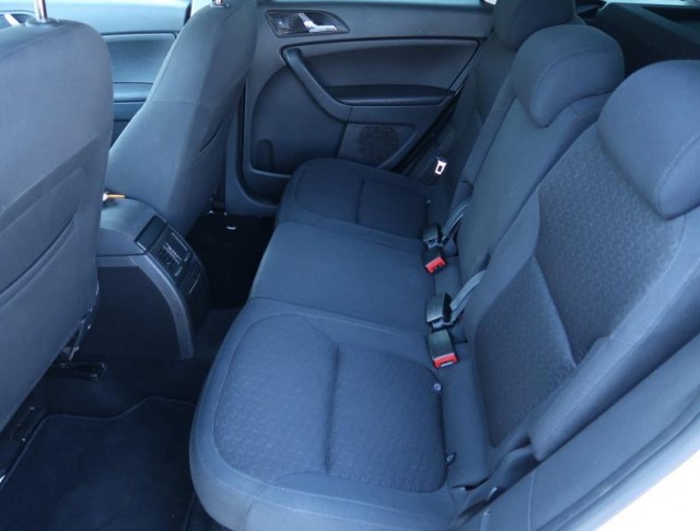 Škoda Yeti  1.2 TSI Elegance