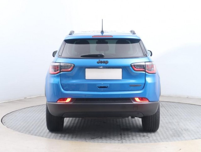 Jeep Compass  1.3 T-GDI Night Eagle