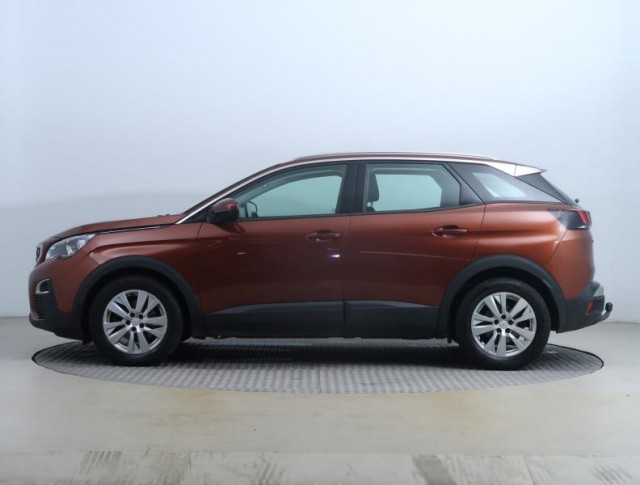 Peugeot 3008  1.2 PureTech Family