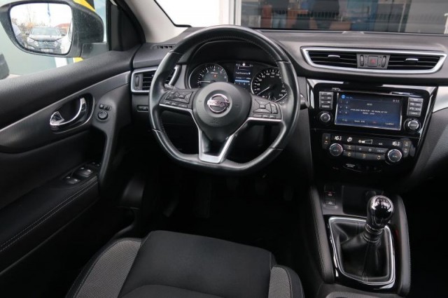 Nissan Qashqai  1.6 DIG-T 