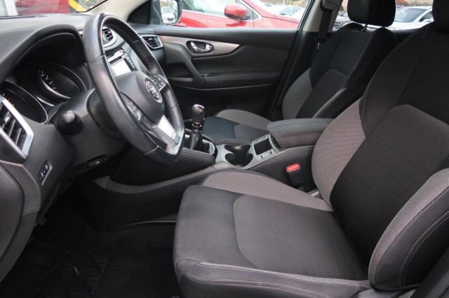 Nissan Qashqai  1.6 DIG-T 