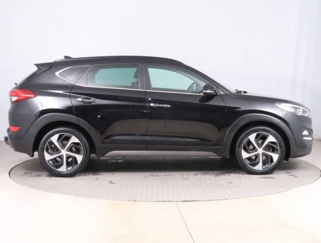 Hyundai Tucson  2.0 CRDi Premium