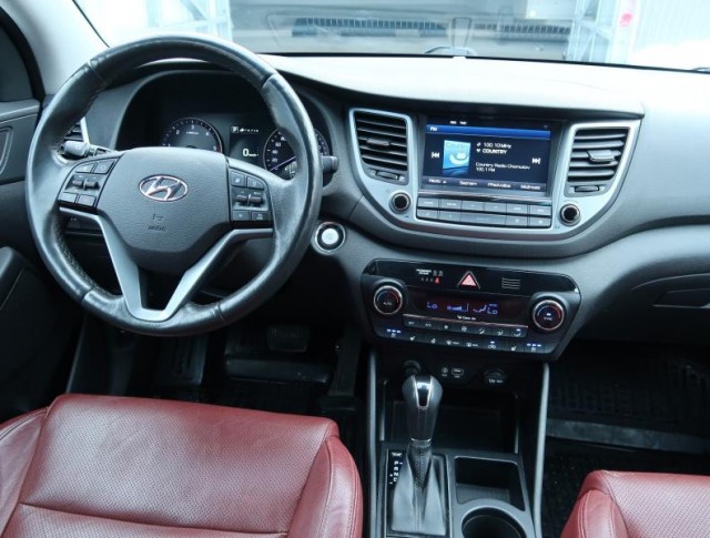 Hyundai Tucson  2.0 CRDi Premium