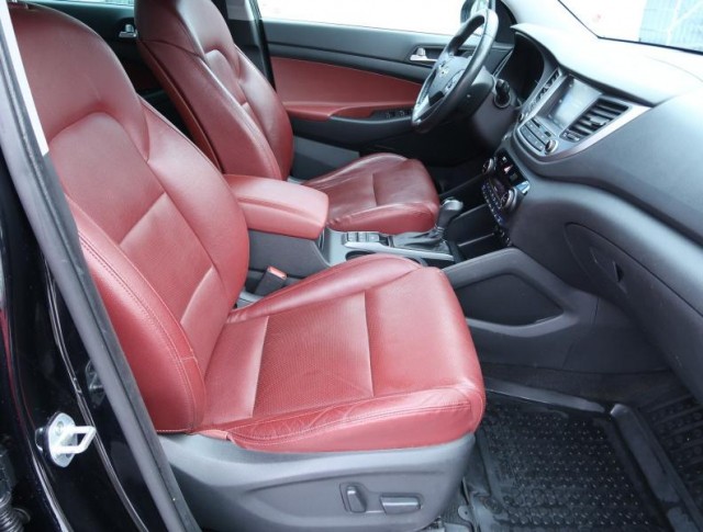 Hyundai Tucson  2.0 CRDi Premium