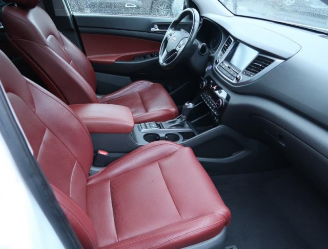 Hyundai Tucson  1.6 T-GDI 