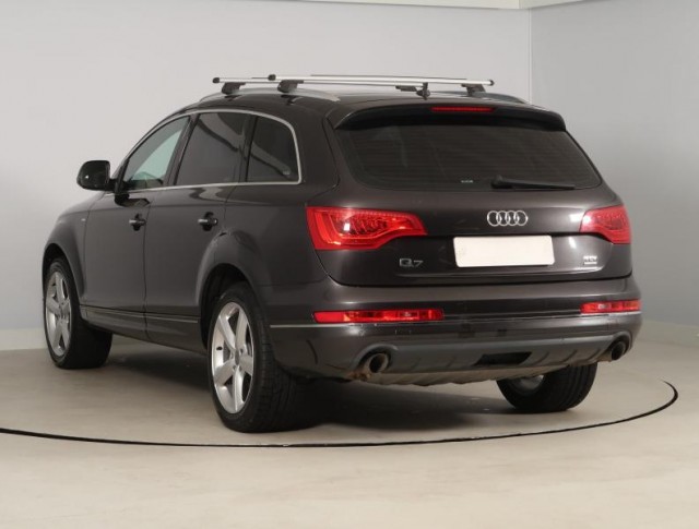 Audi Q7  3.0 TDI S-Line