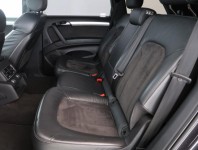 Audi Q7  3.0 TDI S-Line