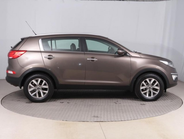 Kia Sportage  1.7 CRDi 